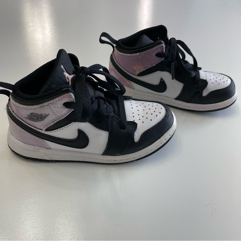 Nike Air Jordan 1 Mid SE Zen Master Special Edition Black Purple Kids 9C